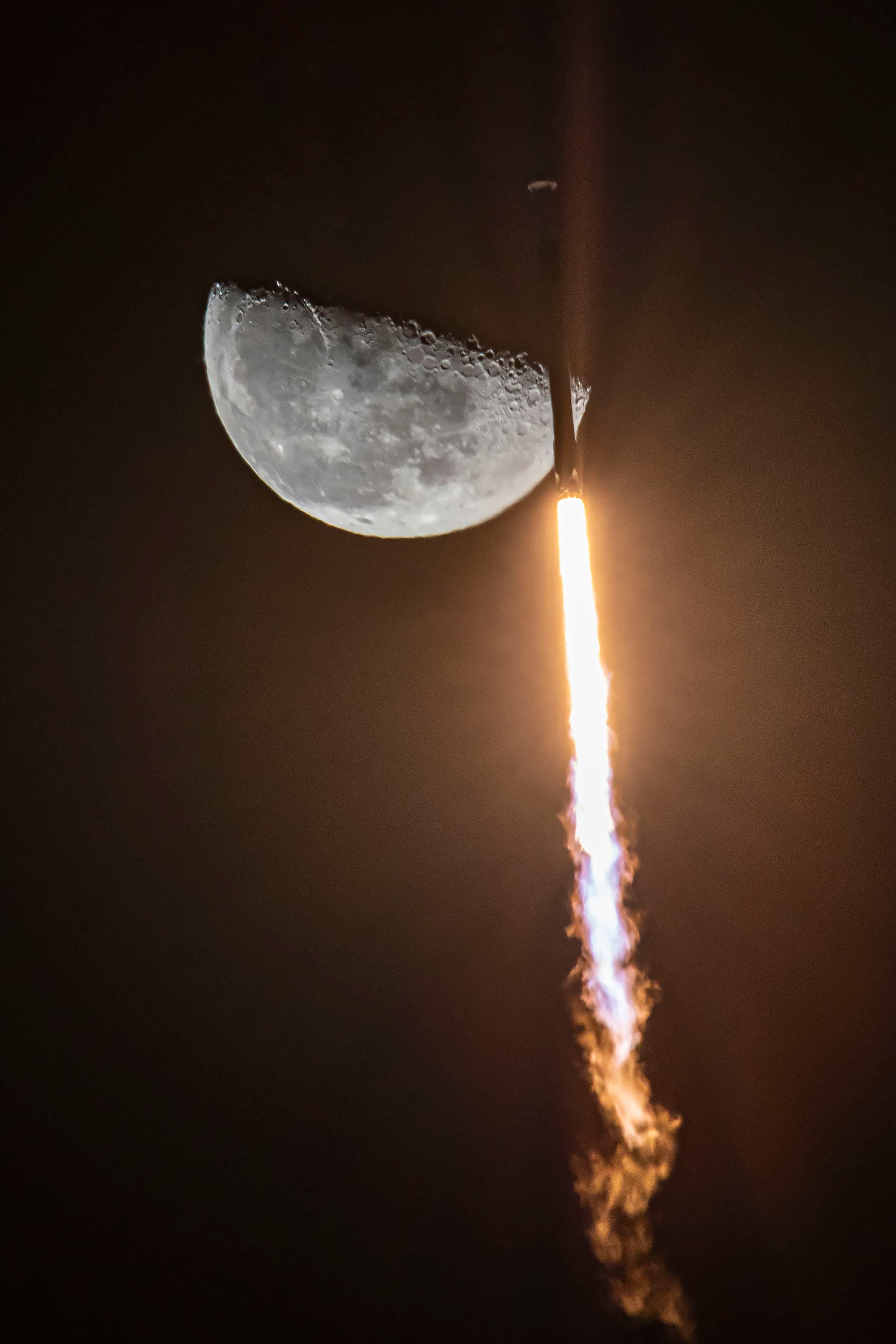 Launch image 4